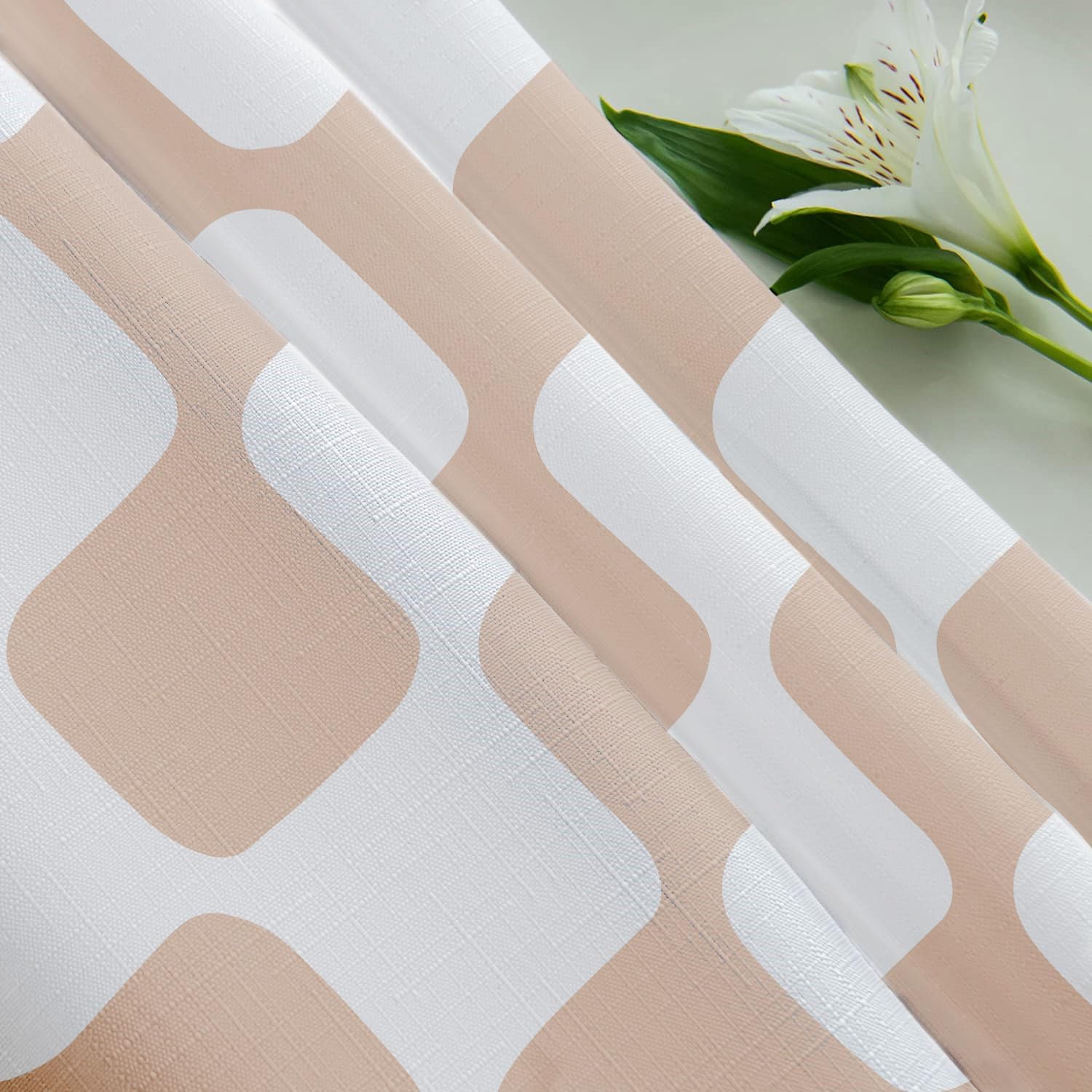 Retro-Checker Faux Linen Shower Curtains