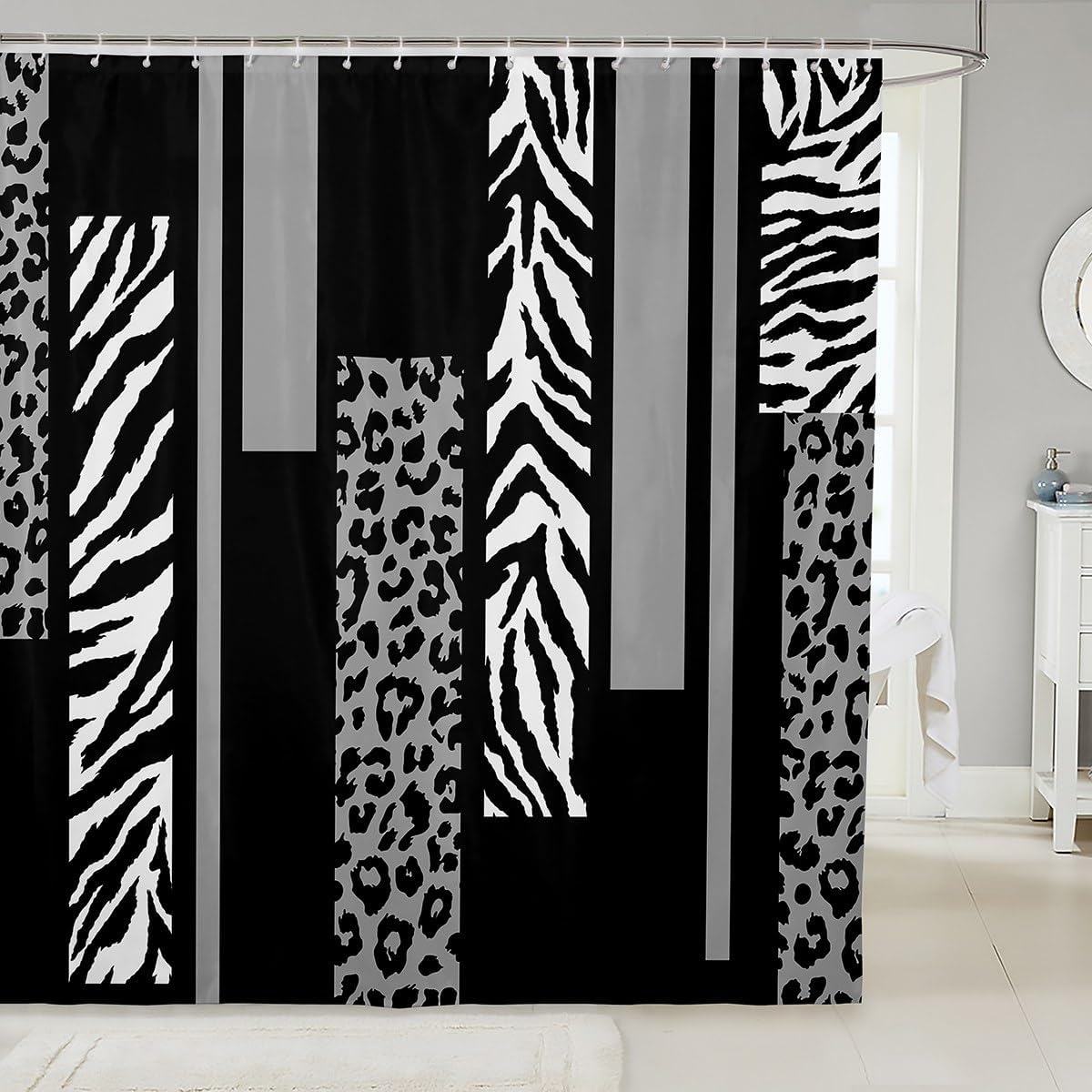 Leopard Print emphatic Shower Curtains
